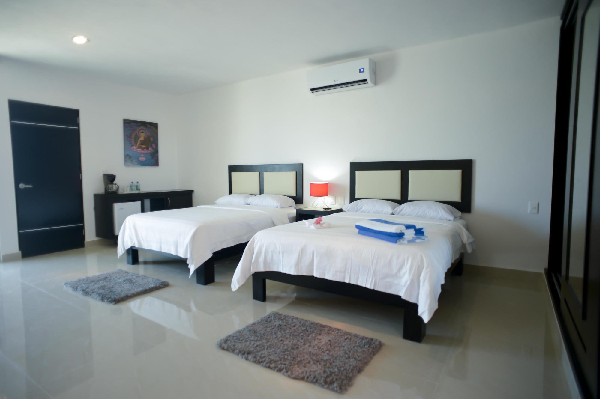 Sunrise 42 Suites Hotel 신데 델 카르멘 외부 사진