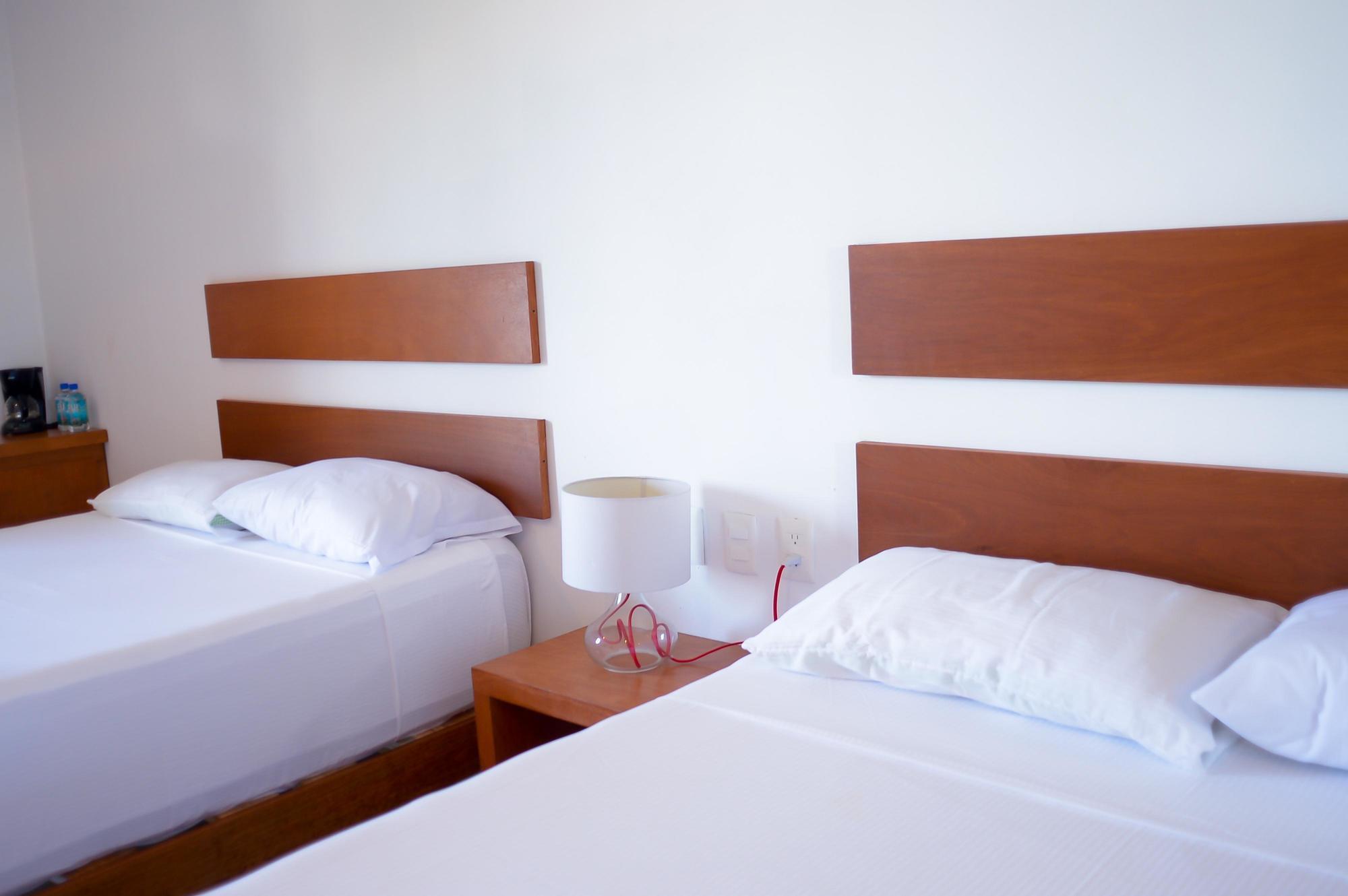 Sunrise 42 Suites Hotel 신데 델 카르멘 외부 사진
